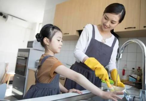 克孜勒苏孩子做家务家长寄语